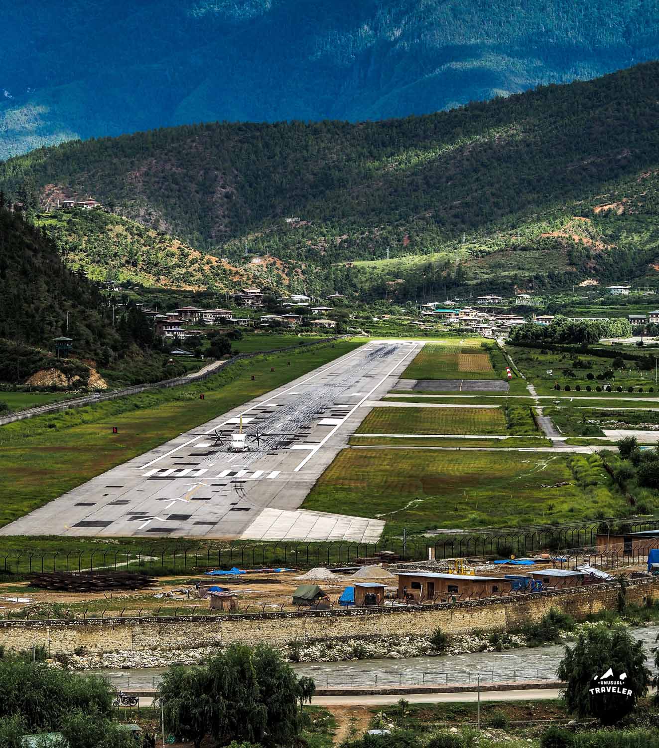 Overview over Paro International Airport. Only one runway.