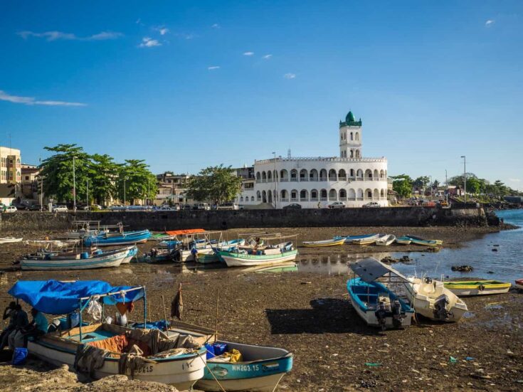 Nouvelle Mosquee de Vendredi Mosque comoros mosque africa