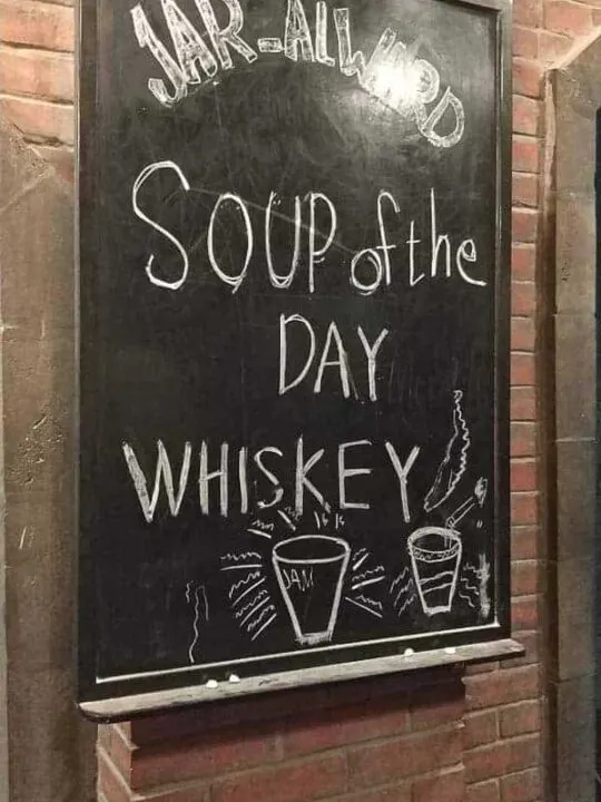 Syria bar sign in Damascus