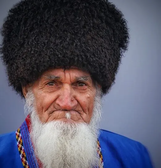 only old men are allowed to have a beard in Turkmenistan