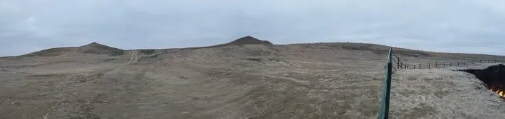 The two hills overlooking the crater, notice the fenze that was put up in September 2018, but it´s easy to climb over. turkmenistan
