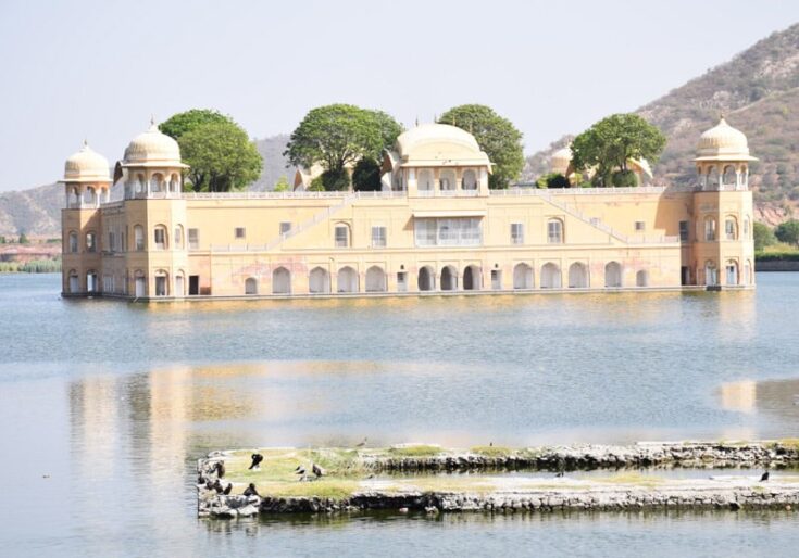 Jal Mahal in the middel of Mansarovar lake Jaipur India
