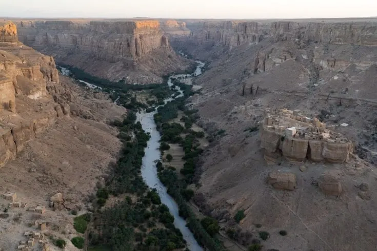 Haid Al Jazil, a tiny mountain top village in Wadi Doan