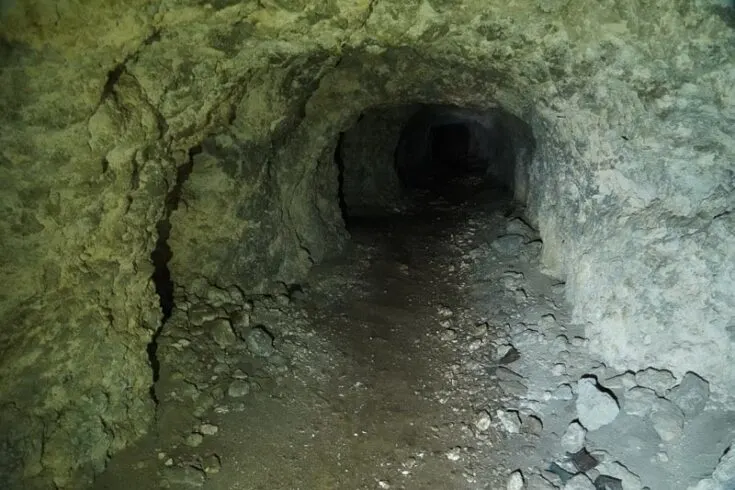 halway inside 1000man cave palau