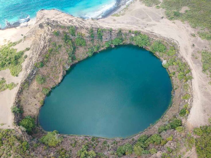 Lake Lac Sale comoros