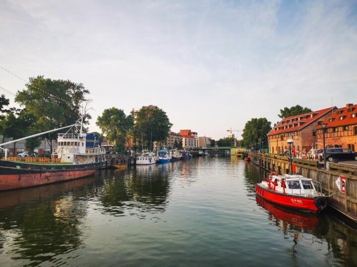 klaipeda-lithuania-travel-guide-see-the-curonian-spit-and-more