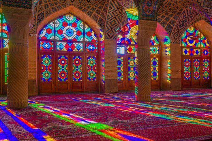The amazing Nasir al-Molk Mosque – The Pink Mosque iran