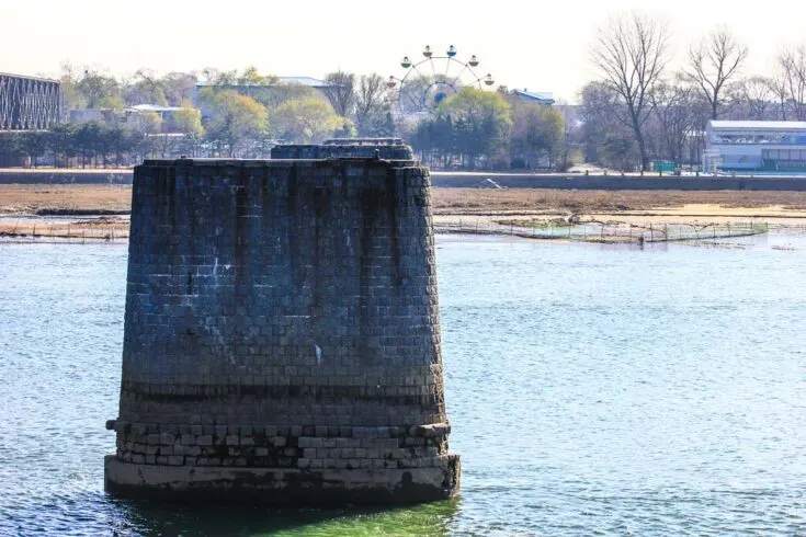 dandong broken bridge