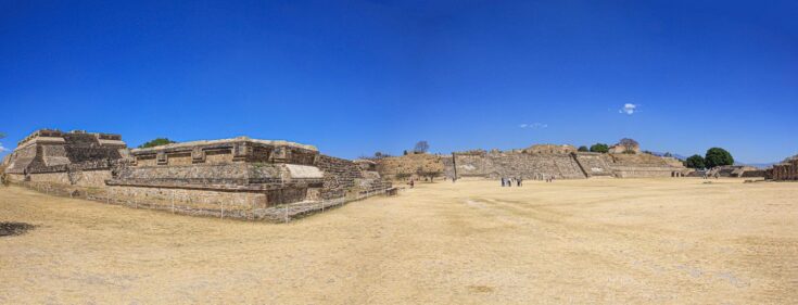 Monte Alban's panorama