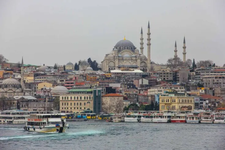 Cruise Along the Bosphorus  istanbul
