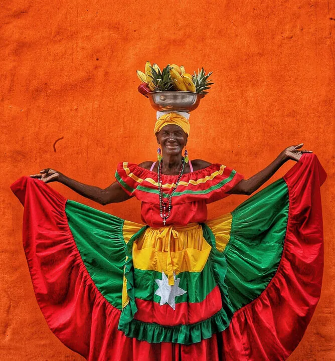 Cartagena fruit lady Colombia