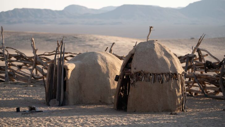 Himba houses namibia